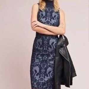 Elegant Navy Lace Sleeveless Dress